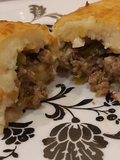 Una foto de Bombas de papa rellenas receta chilena!! 🤗🥰🥰