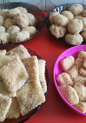 Csokis és barackos gombócok recept fotója