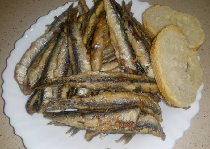 Boquerones fritos Receta de MariaJoséLJ Cookpad