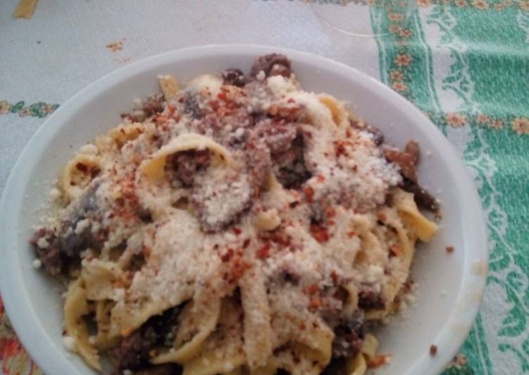 Tagliatelle alla boscaiola