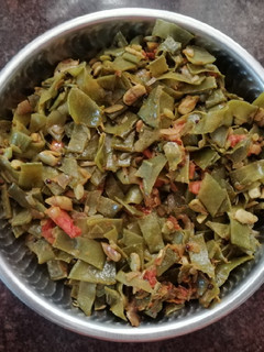 அவரக்காய் பொரியல்(avarakkai poriyal recipe in tamil) செய்முறை முக்கிய புகைப்படம்