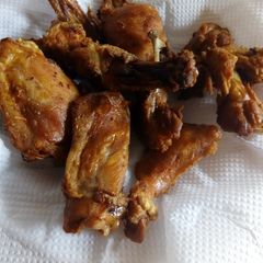 A picture of Fried chicken.