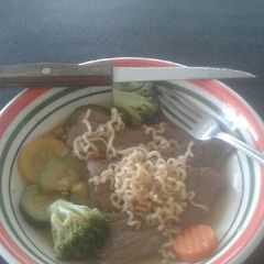A picture of Beef Ramen Bowl.