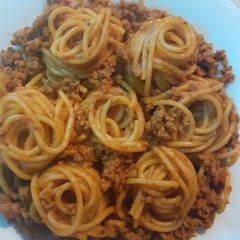 A picture of Pasta bolognese.