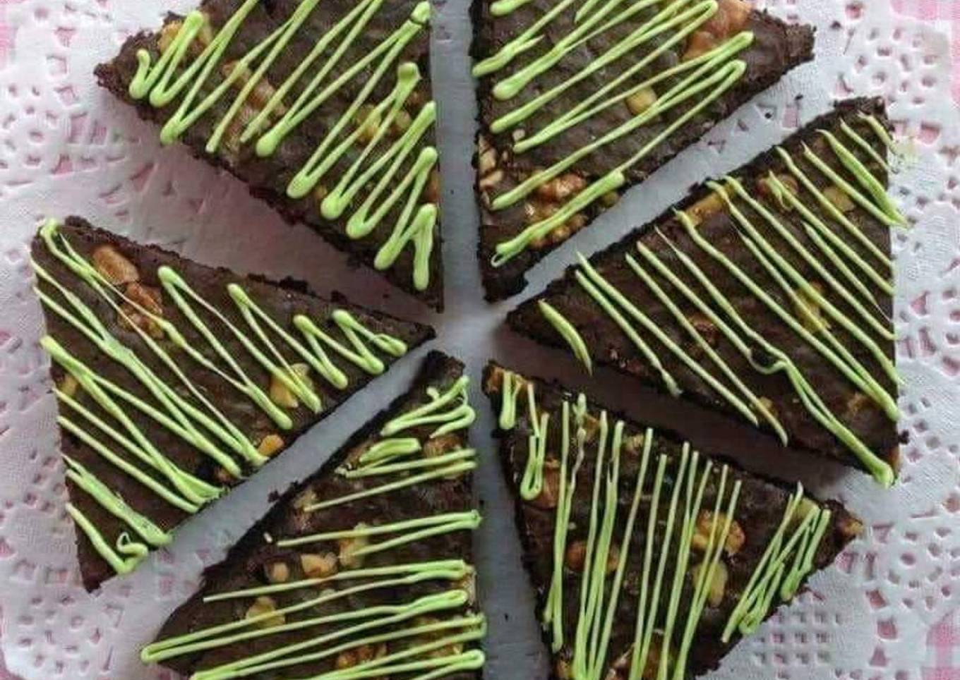 Brownie Chocolate Cake