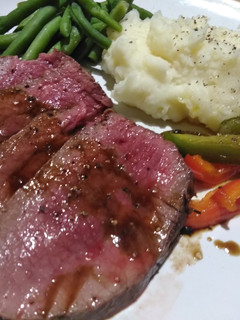 A picture of Venison Medallions/Steaks.