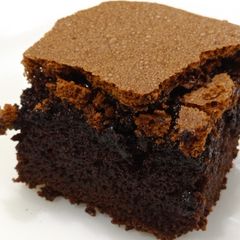 A picture of Fudge brownie.