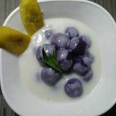 รูปของ Ubi ungu kuah santan