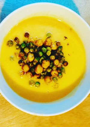 A picture of Oriental Pumpkin and Sweet Potato Cream with Crunchy Topping.