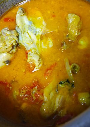 A picture of Chicken kurma.