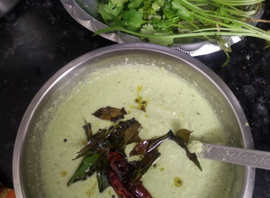 A picture of Coconut coriander leaves chutney.