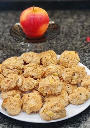 Foto di Biscotti alle mele con avena e cocco #vegan