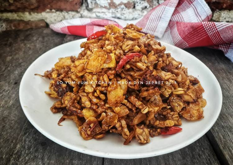 Kering Tempe Kentang / Orek