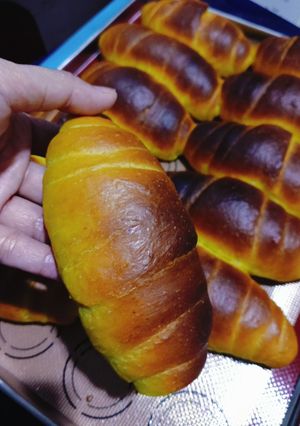 Foto resep Pumpkin rolls bread