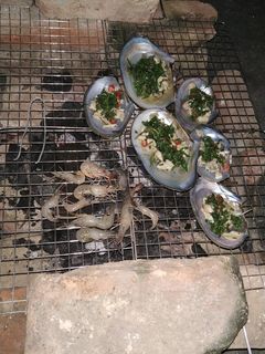 Hình của món Tôm cúc chai.