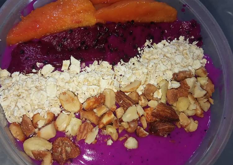 Langkah Mudah untuk Menyiapkan Bubur sumsum yogurt buah naga Anti Gagal