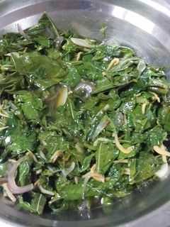 Foto resep Tumis Daun Singkong ikan Teri