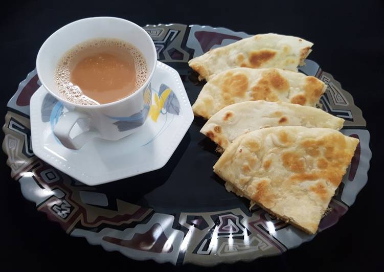 How to Prepare Quick Chicken cheese paratha