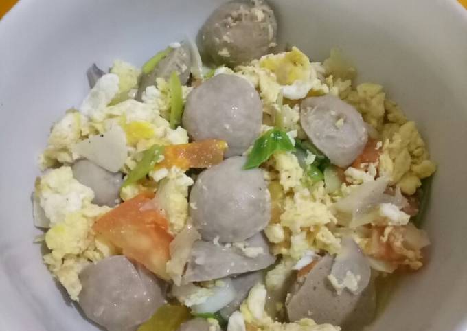 Resep Orak Arik Telur Bakso Oleh Rachel Landjang Cookpad