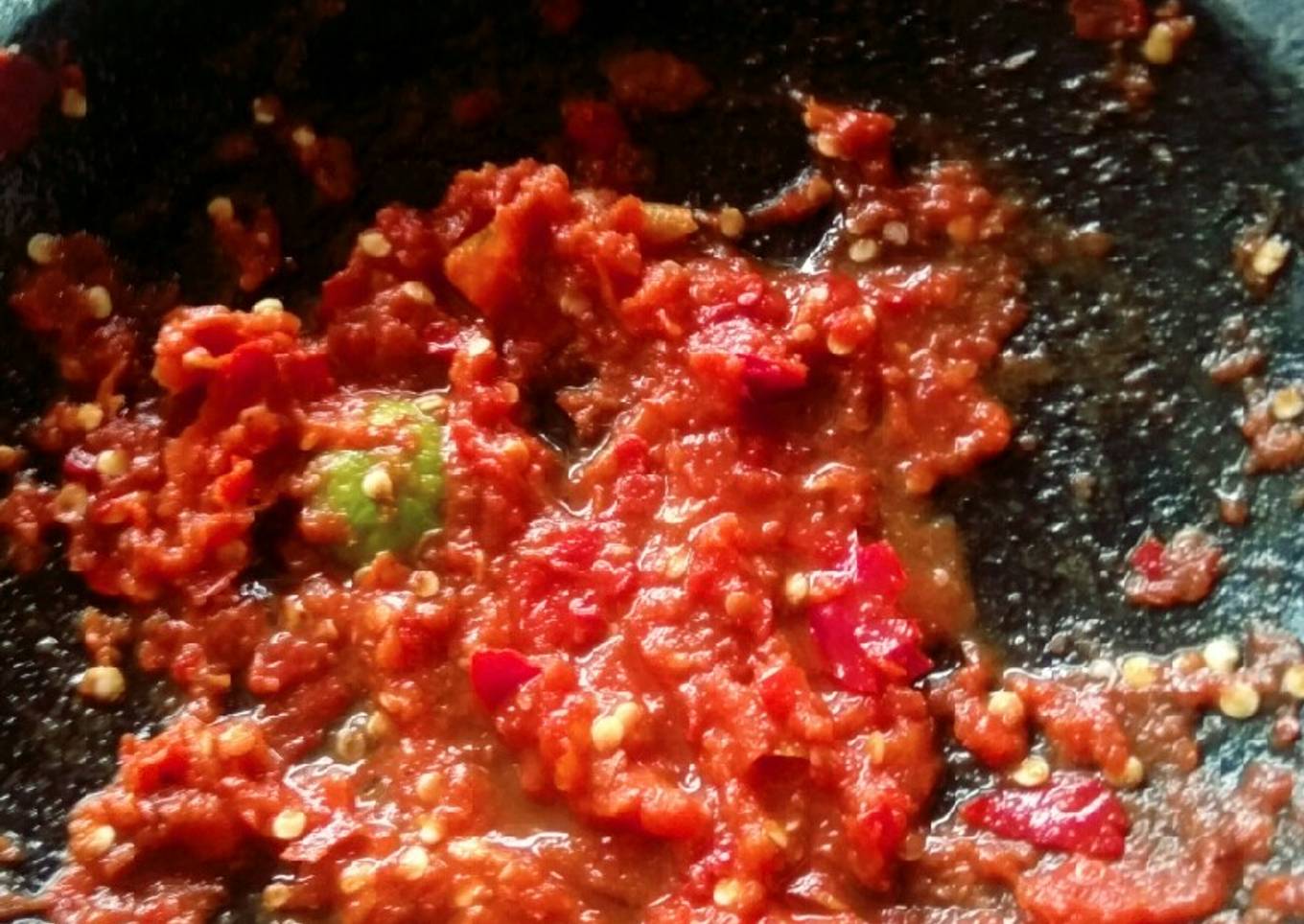 Sambel trasi jeruk limau mentah