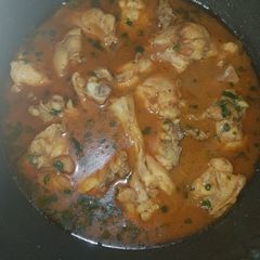 A picture of Chicken ka salan simple n tasty.