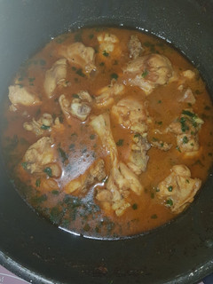 A picture of Chicken ka salan simple n tasty.