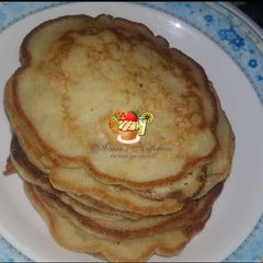 A picture of Banana pancakes.