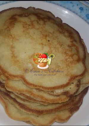 A picture of Banana pancakes.