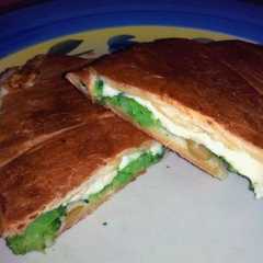 Una foto de Croissant mediterráneo/criollo