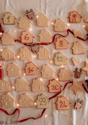 Foto di Calendario dell'avvento di frolla