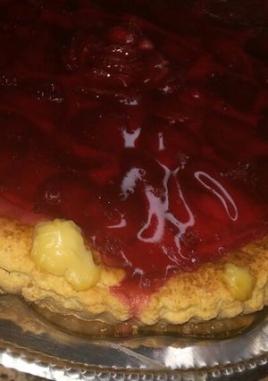 Una foto de Tarta de frutilla para fin de mes!!