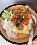 Xôi gà xé. (Nhà có gì nấu đó) 😅