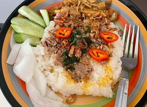 Hình của món Xôi gà xé. (Nhà có gì nấu đó) 😅.