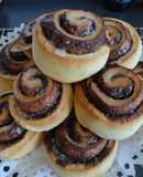 Rollitos de Canela (cinnamon rolls)