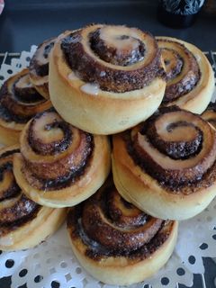 Una foto de Rollitos de Canela (cinnamon rolls)