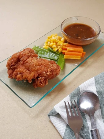 Cara Gampang Membuat Resep Steak ayam krispi saus jamur dan sayuran yang Menggugah Selera Anti Ribet, Lezat Sekali