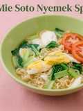 Mie Soto nyemek Spesial