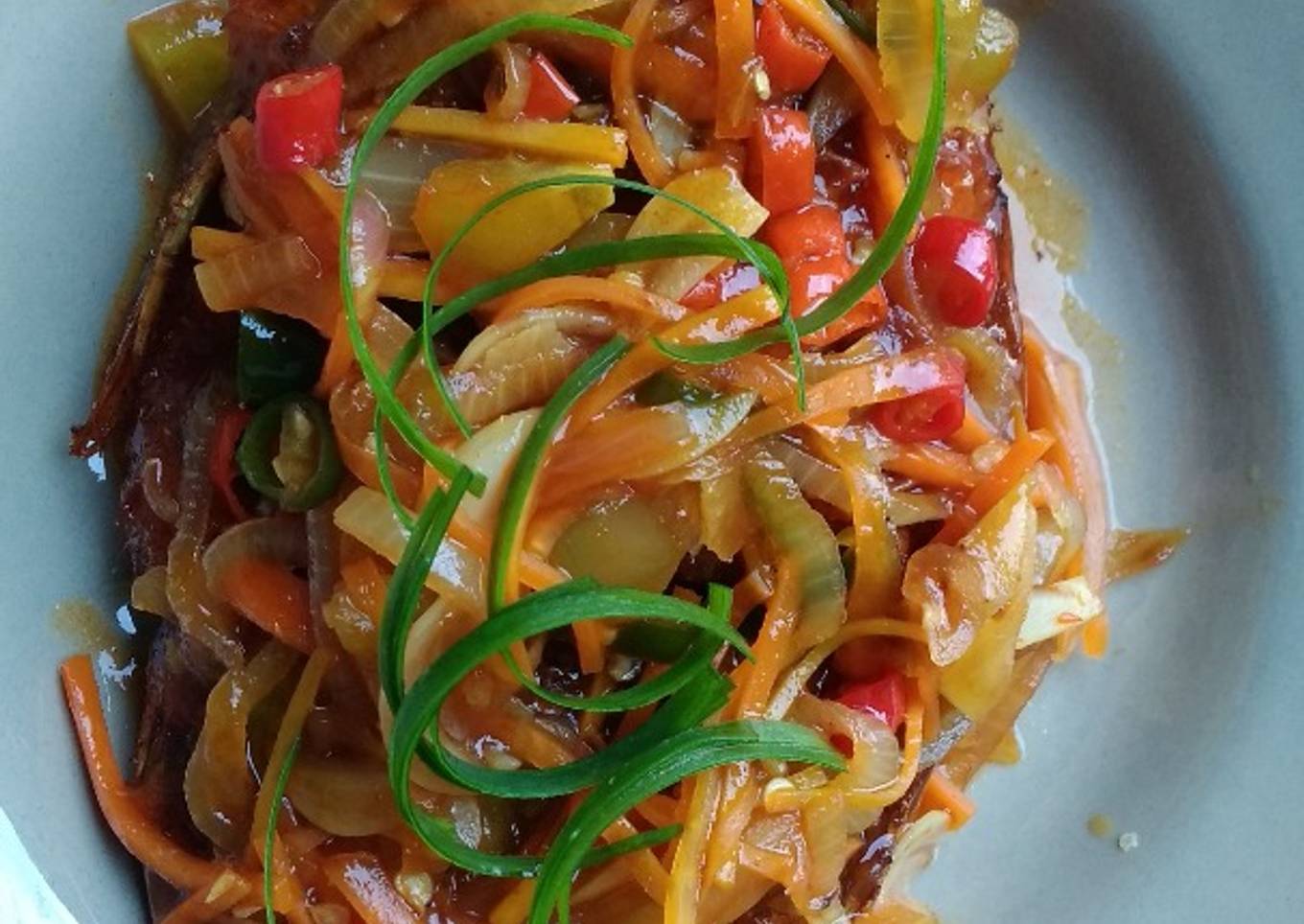 Ikan Nila Saus Asam Manis