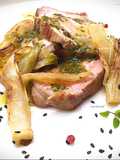 Lonza di maiale con salsa Chimichurri e insalata belga saltata in padella