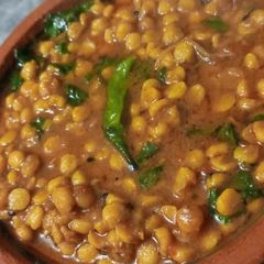 A picture of Dhaba Daal chana.