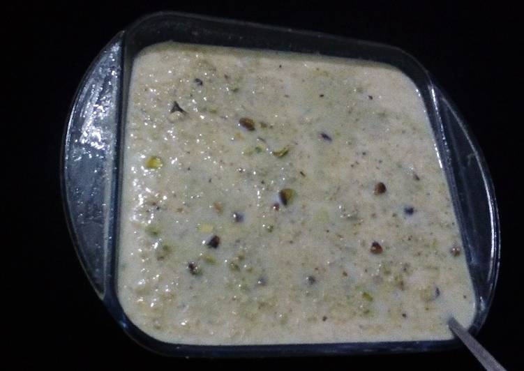 Recipe of Perfect Custard sewayee