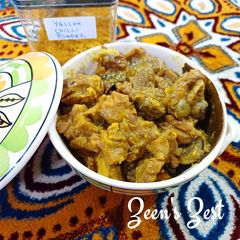 A picture of Khada Masala Gosht with Yellow Chilli Powder.