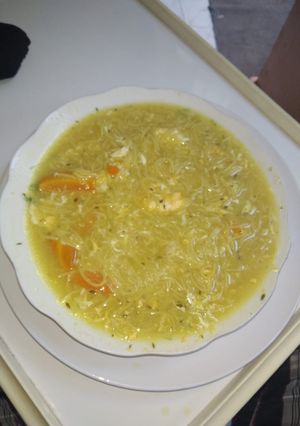 Una foto de Sopa con huevo