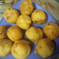 Vada pav A picture of Vada pav.