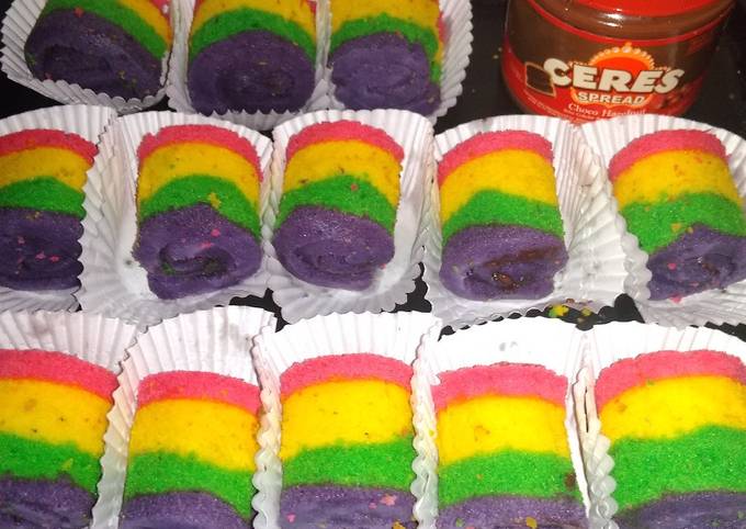 Recipe: Tasty Mini Rainbow Roll Cake ekonomis + Tips cara menggulung