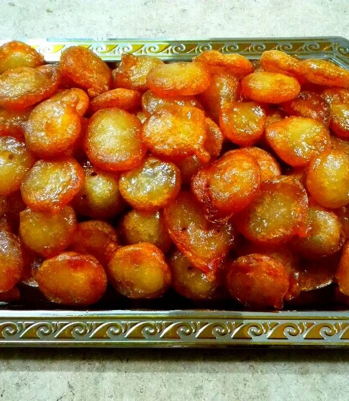 A picture of Zalabia (Egyptian Donuts).