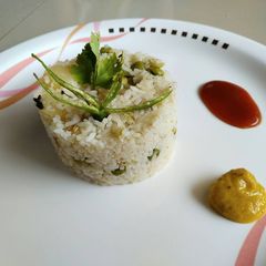 A picture of Pulao in rice cooker (easy peasy).