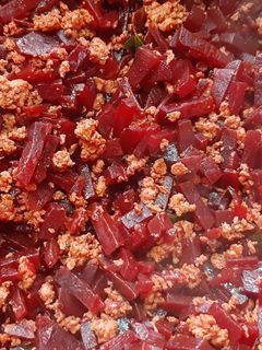 பீட்ரூட் முட்டை பொரியல் செய்முறை முக்கிய புகைப்படம்