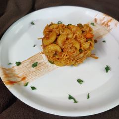 A picture of Schezwan vegetable noodles pasta.