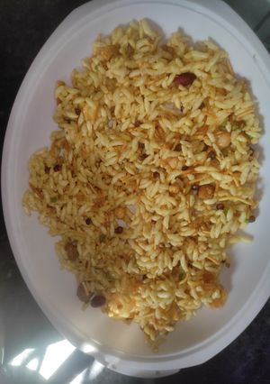 भेल पूरी(bhel puri recipe in hindi) रेसिपी मुख्य फोटो